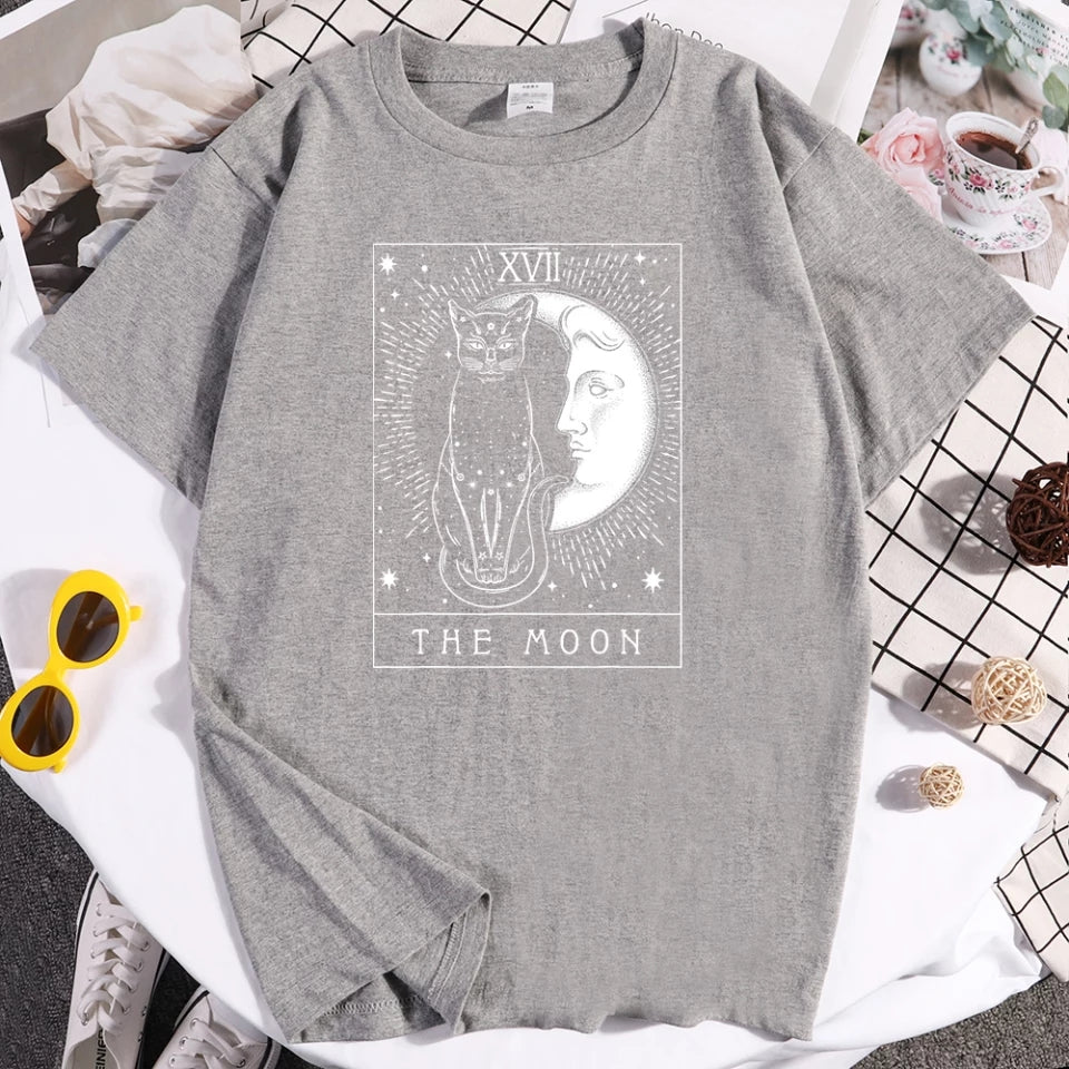 "The Moon" Tarot Card Print T-shirt