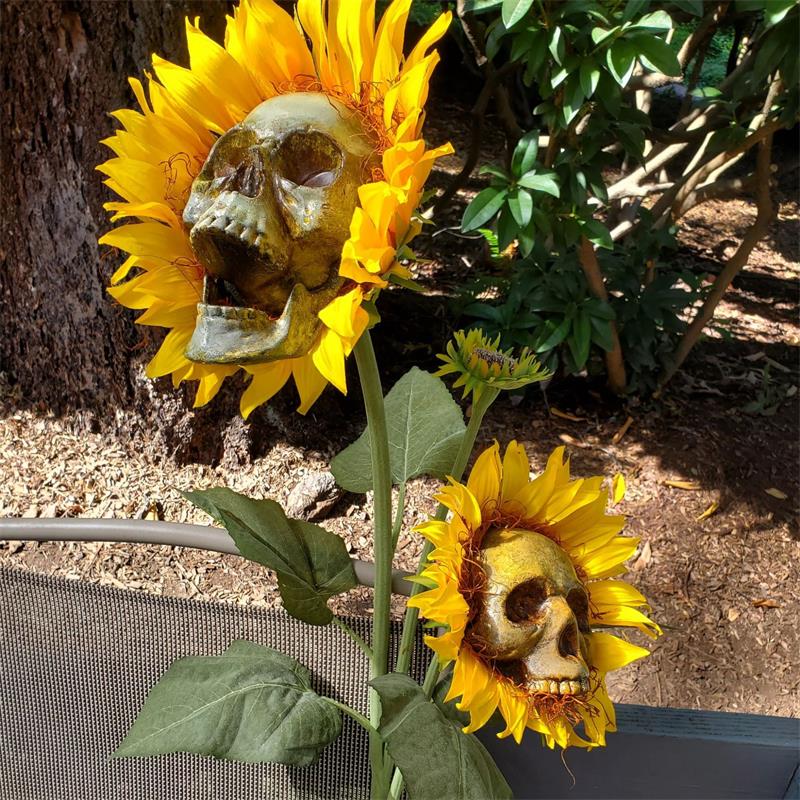 Skull Sunflower Decor