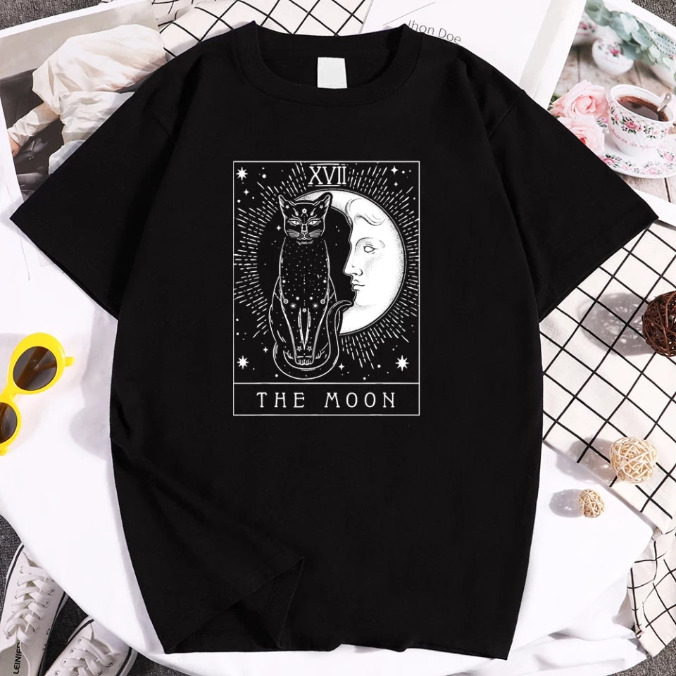 "The Moon" Tarot Card Print T-shirt