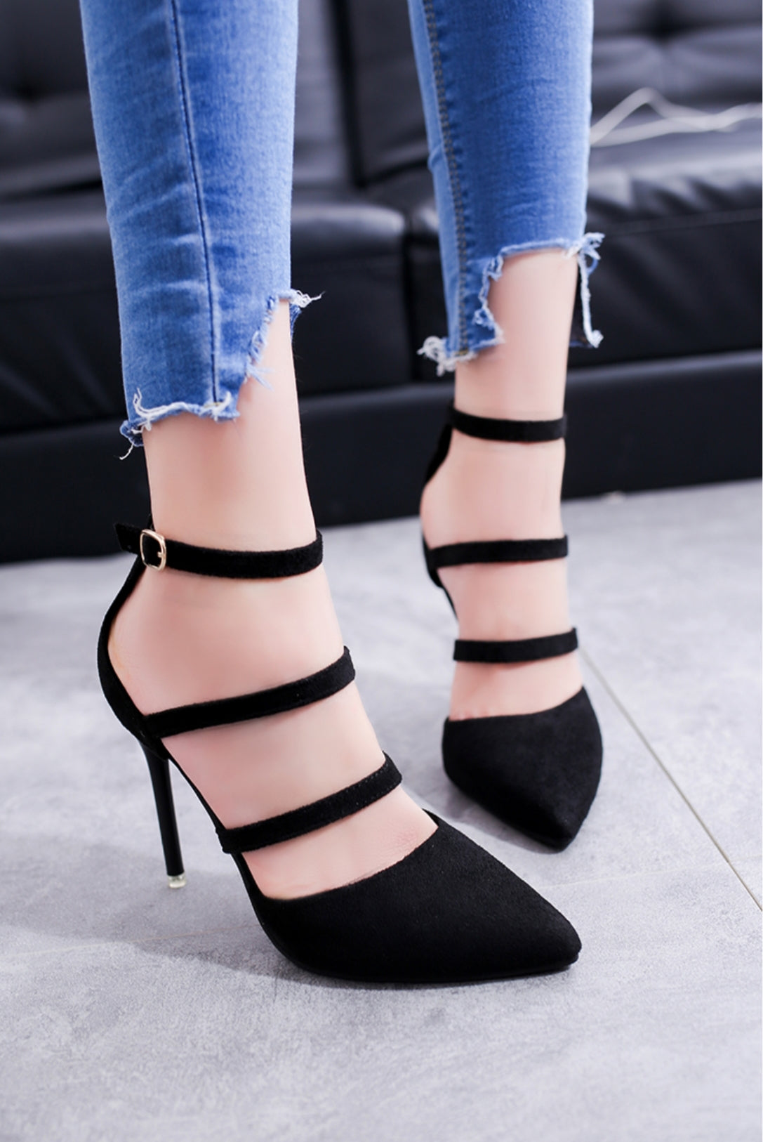 Pointed Suede Shoes