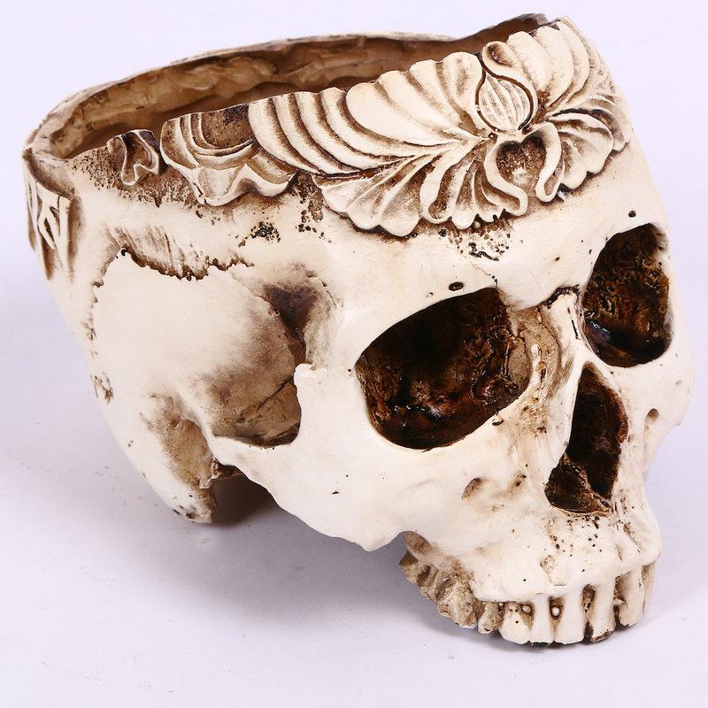 Queen Skull Head Bowl