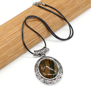 Framed Oval Stone Necklace