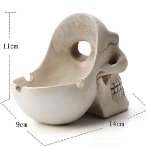 Retro Style Skull Shaped Ashtray