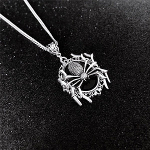 Spider's Poison Necklace