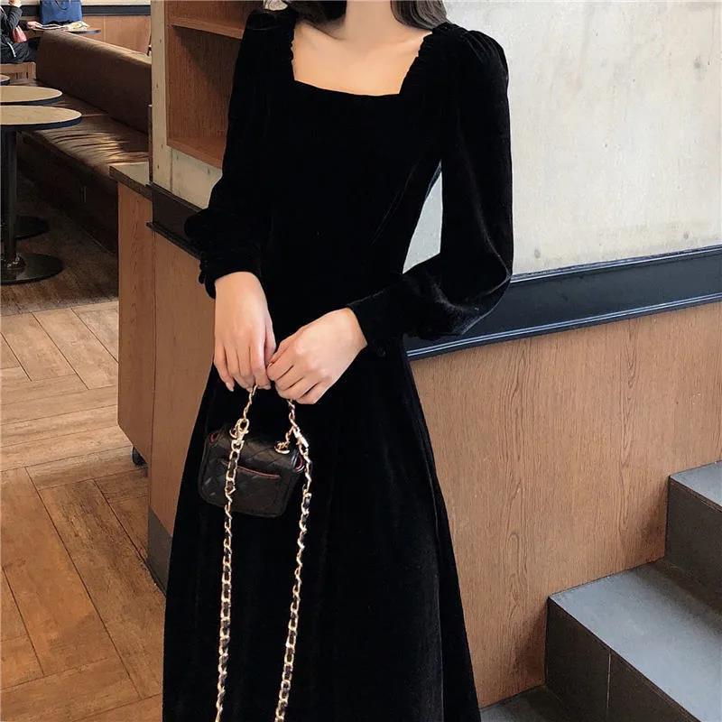 Witch Winnie Midi Dress