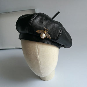 The Bee Vintage Beret and Gloves