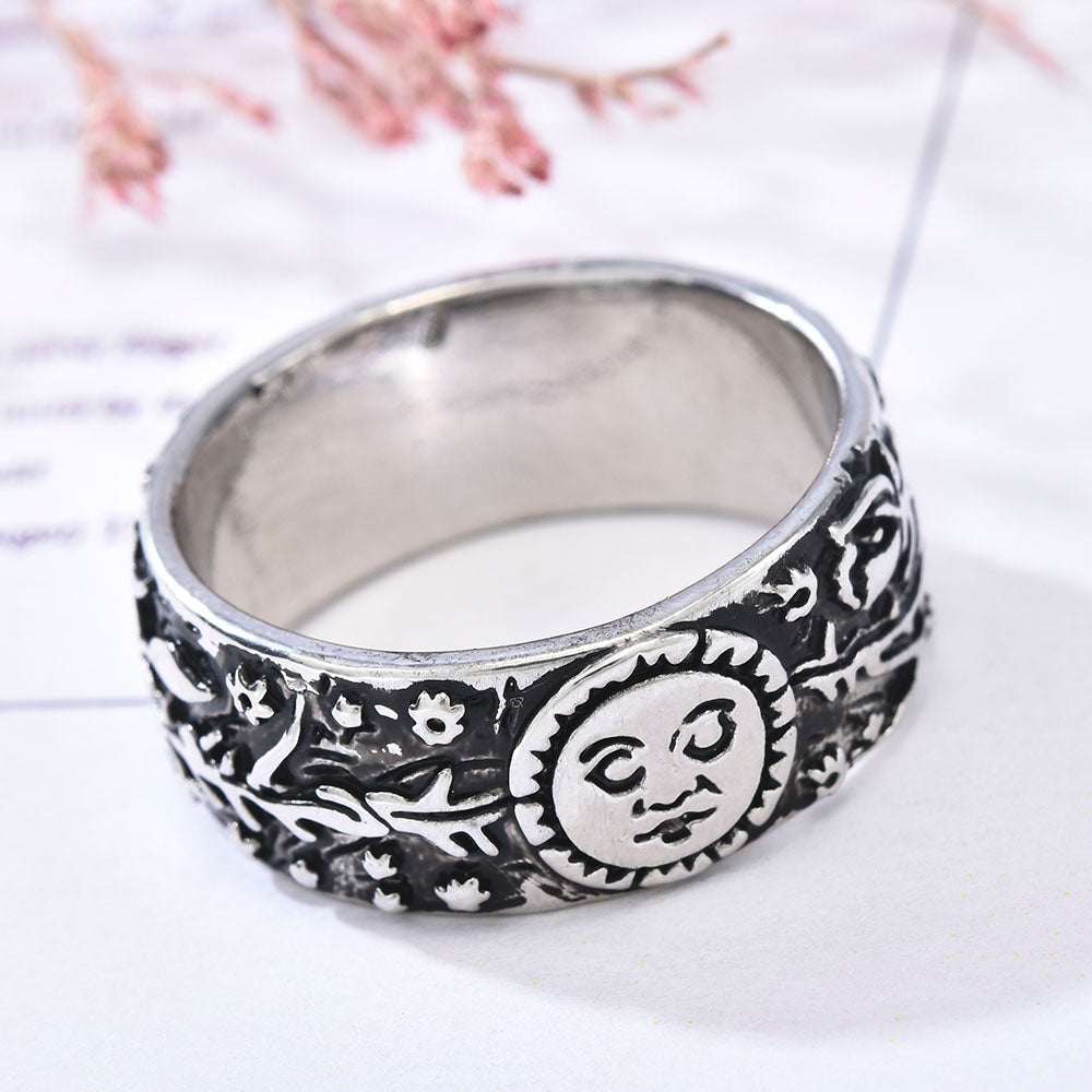 Vintage Style Moon and Sun Ring