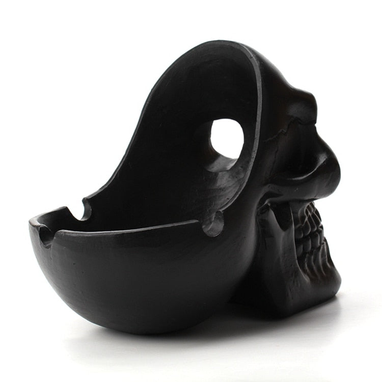 Retro Style Skull Shaped Ashtray