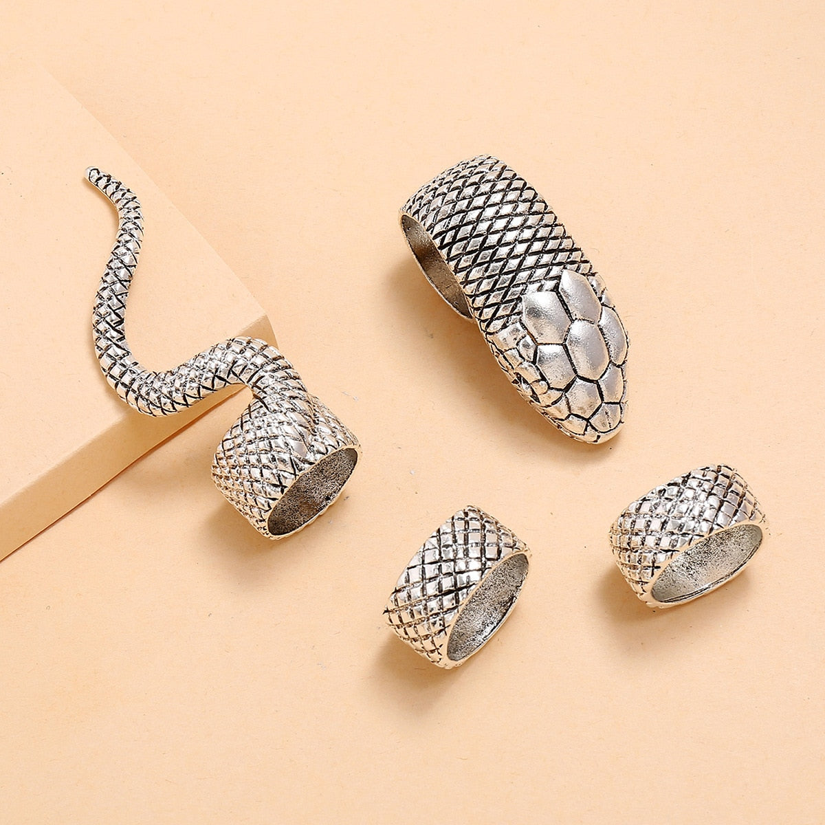 Snake Shaped Rings Set