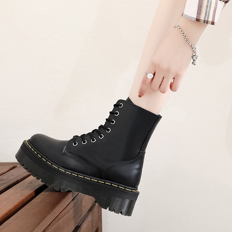 High-Heeled Platform Boots