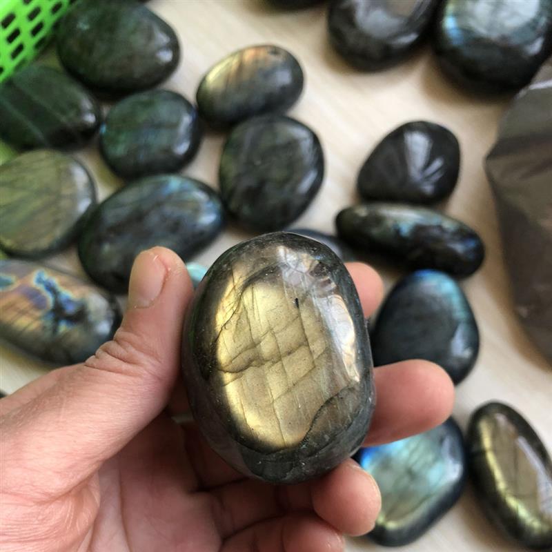 Natural Labradorite Crystal