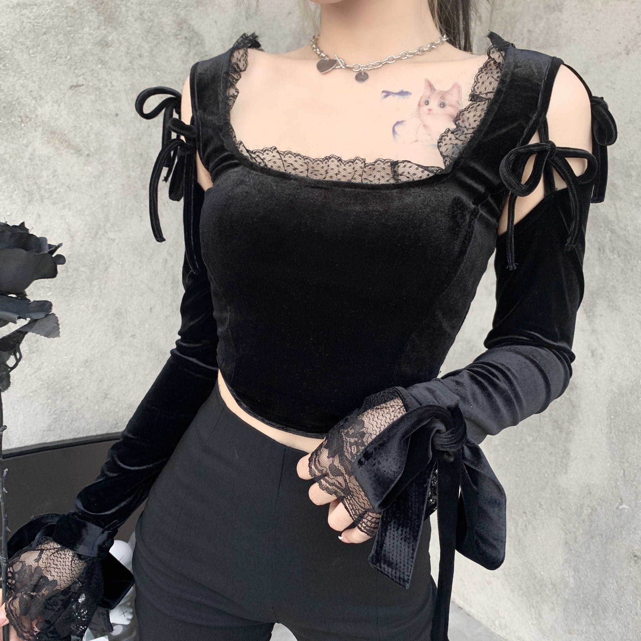 Witch Clara Crop Top