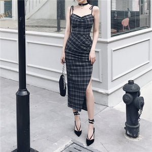 Witch Augusta Midi Dress