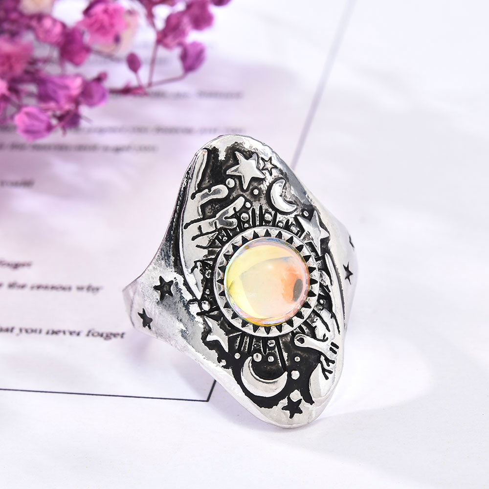 Silver Moon Design Ring