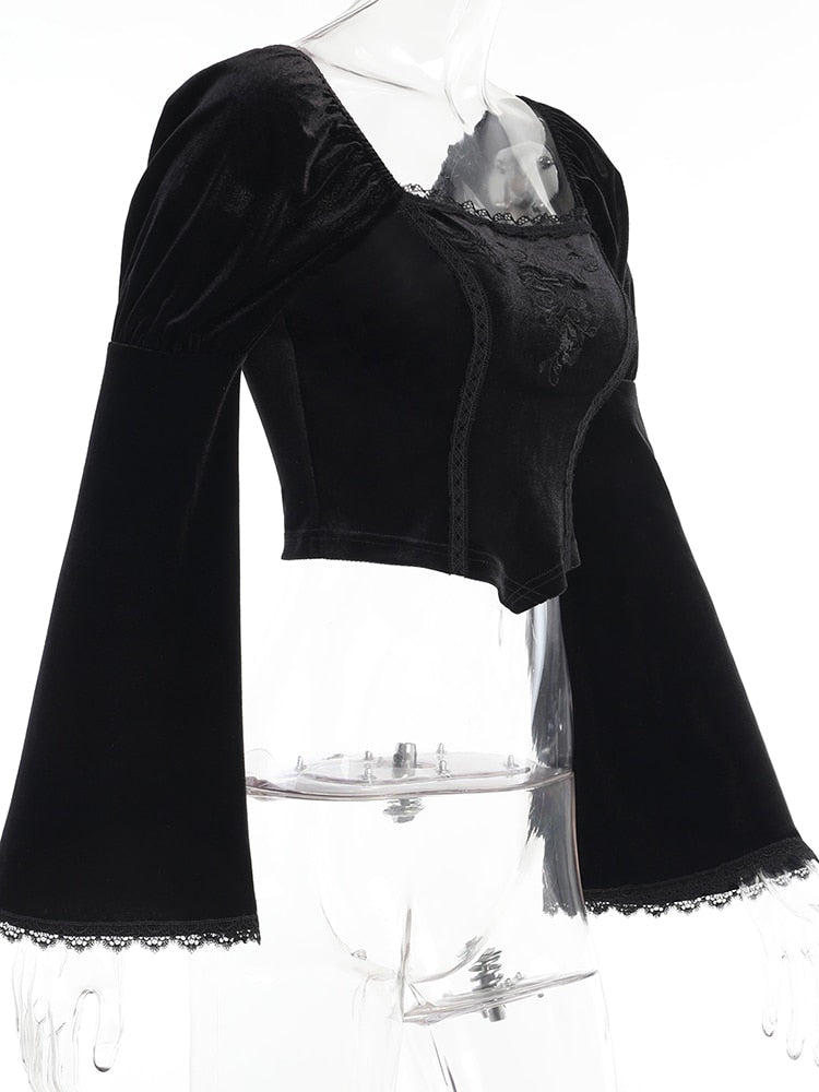 Witch Ommin Velvet Top