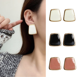 Stud Earrings In 4 Colors