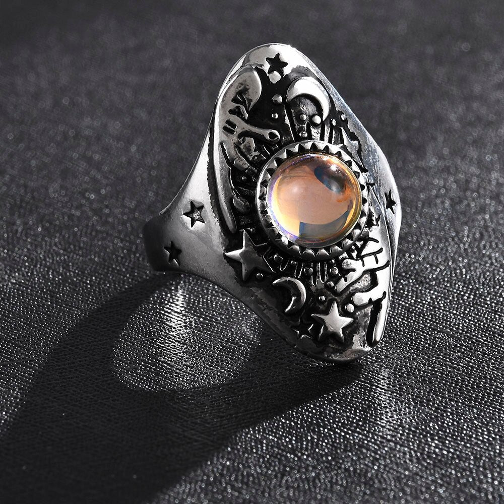 Silver Moon Design Ring