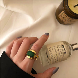 Inspired Ring With Stone In Gold