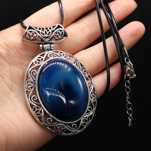 Framed Oval Stone Necklace