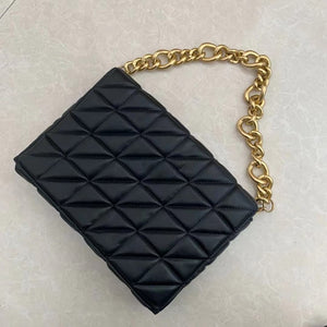 Quilted Shoulder Bag With Gold Chain Handle