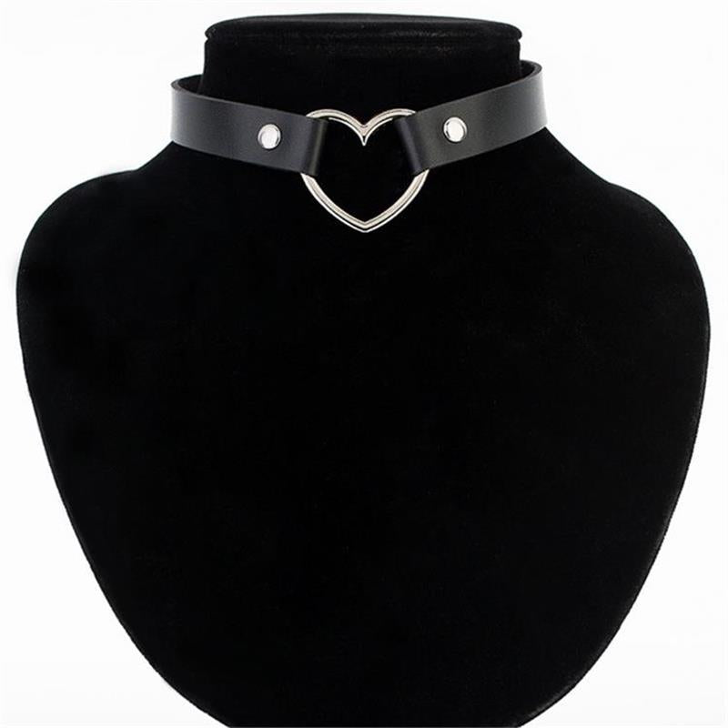 Leather Heart Choker