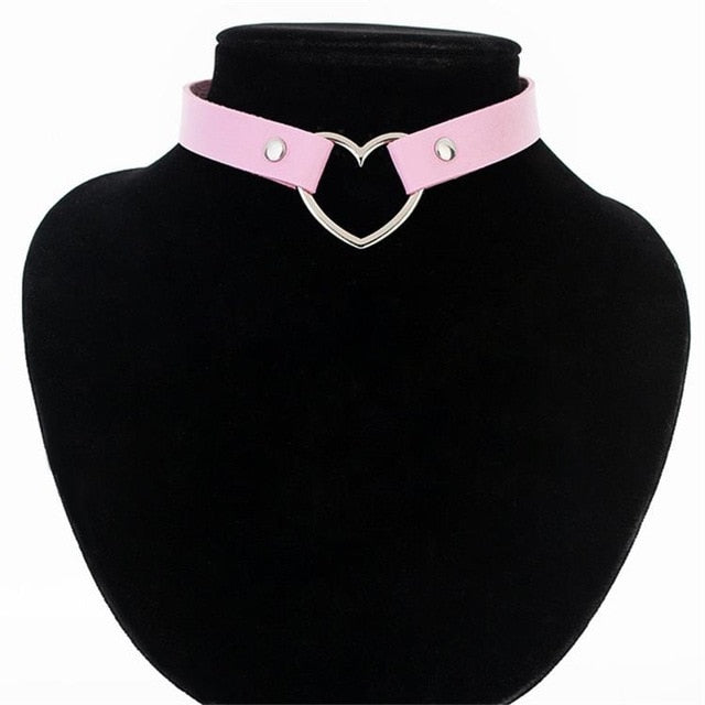 Leather Heart Choker